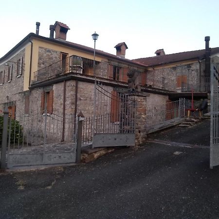 Апартаменты Locazione Turistica La Ca Gialla Понтремоли Экстерьер фото
